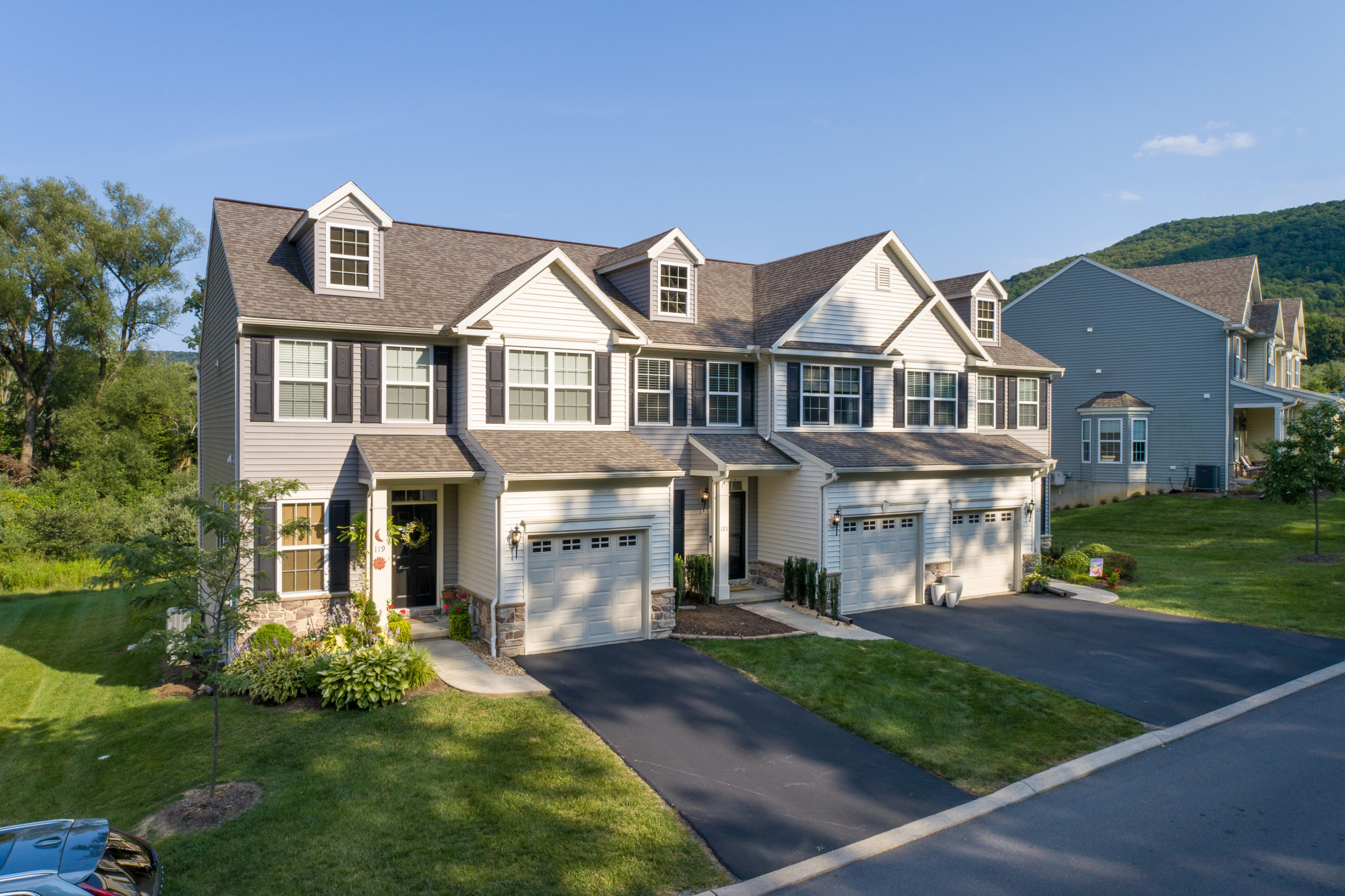 121 Kestrel Lane Paradigm Properties